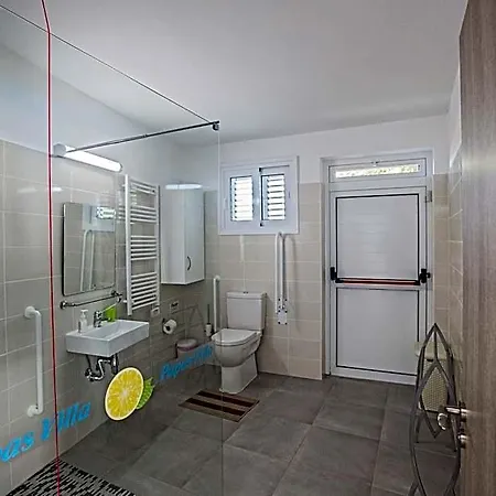 Protaras An75 3* Паралимни